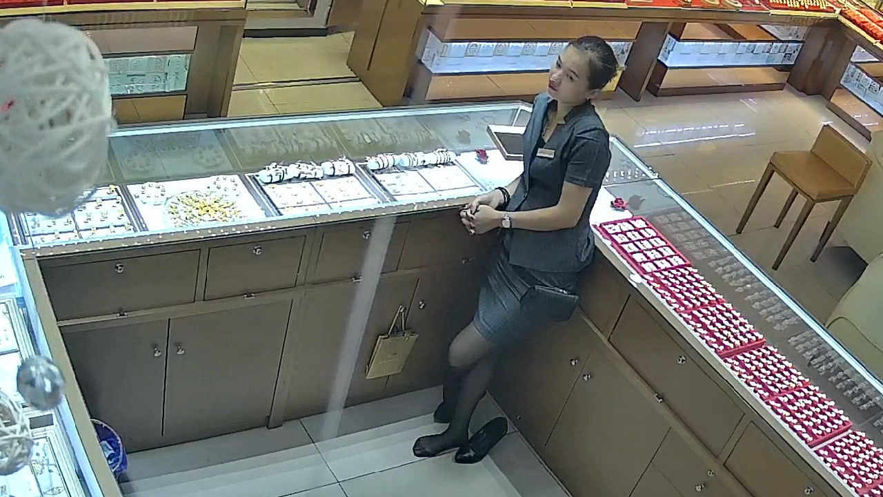 �����Ь195-720P[(013551)18-58-02].JPG