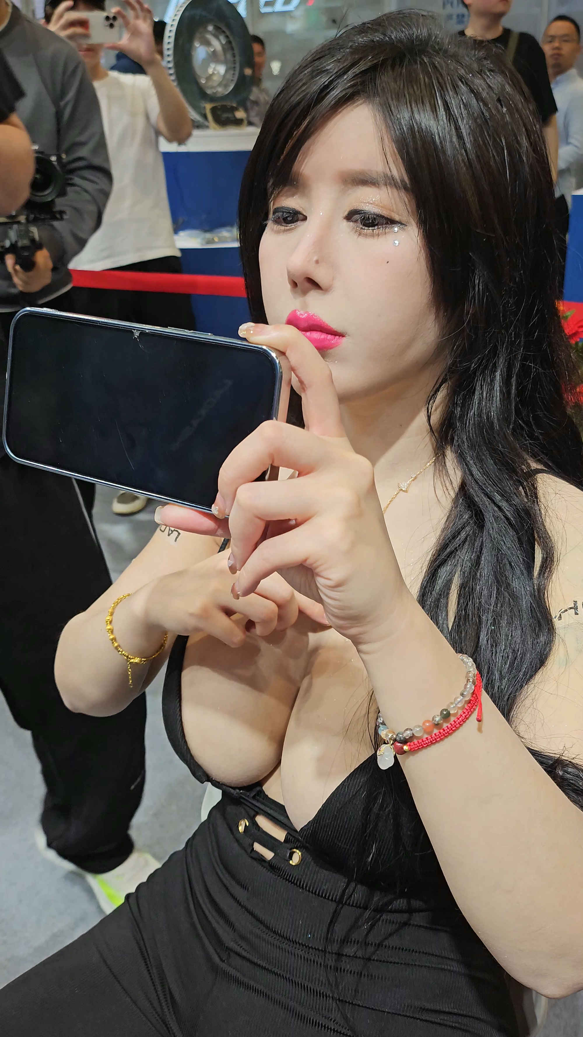 ��С��̫�����ֻ�4K4min.mp4_20250322_193906.683.jpg