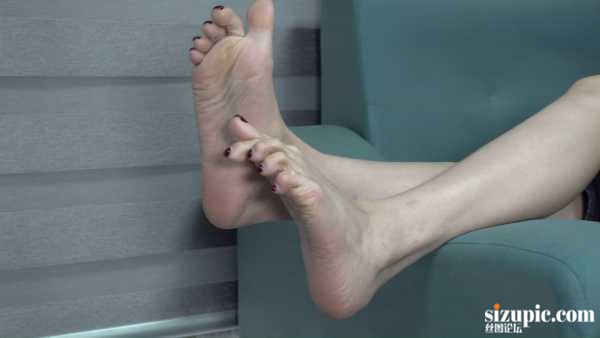 174508dmcvisbg87vmlvll.jpg