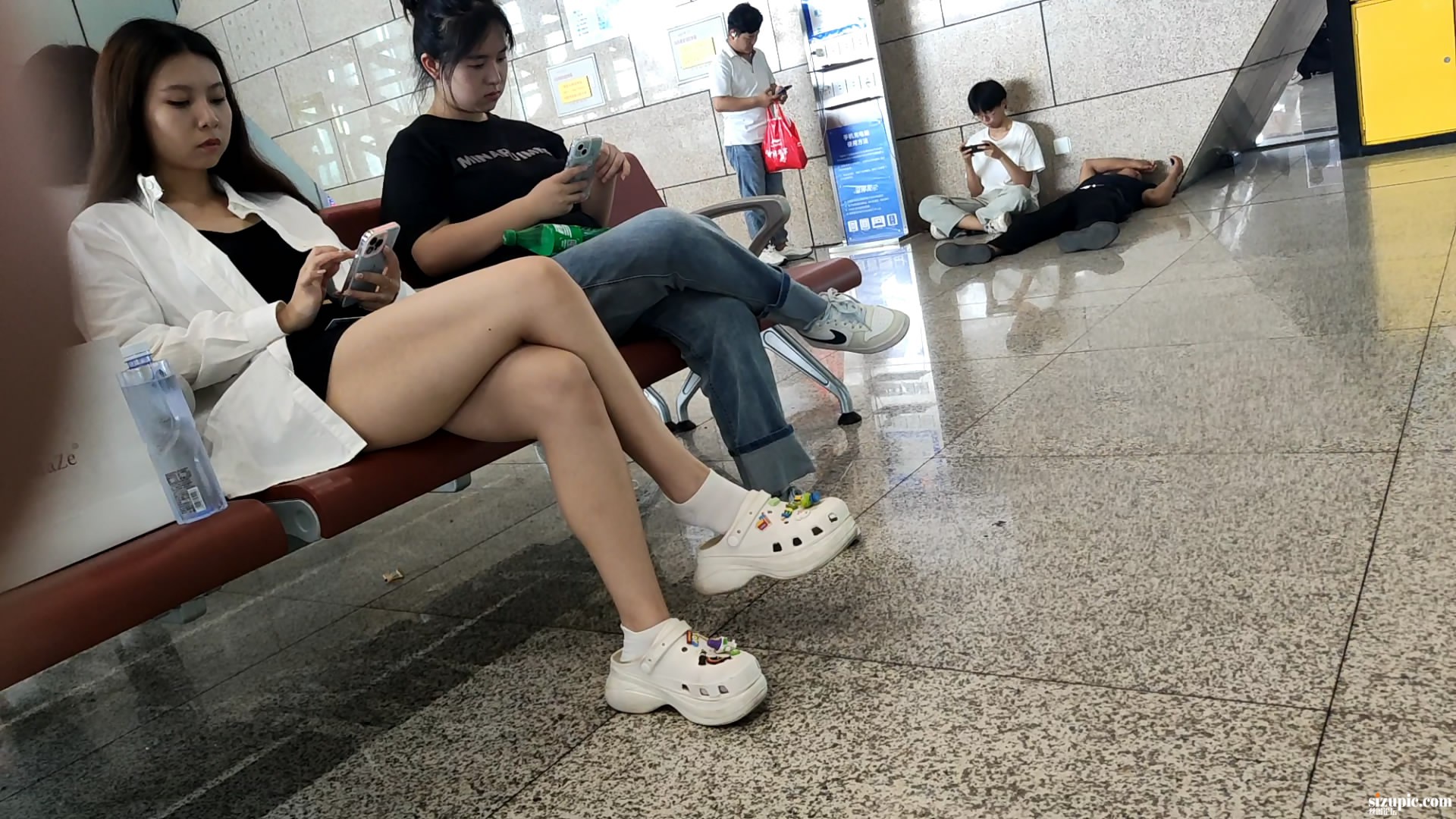 1.JPG