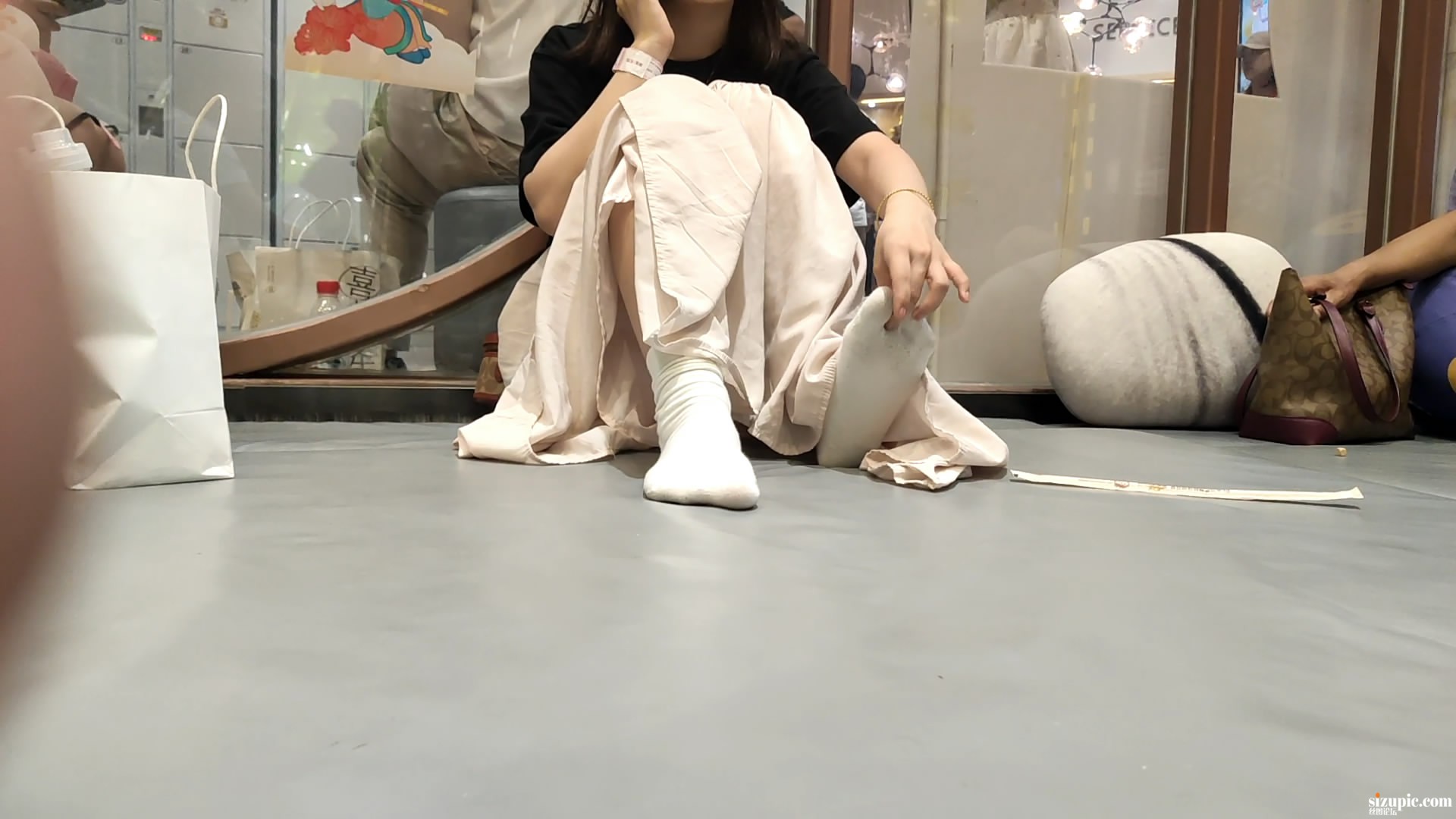 4.JPG