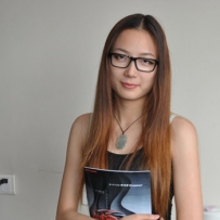 �������ĸ�͸��ǳ��˿�� (19P)