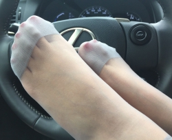 �γ��ϵĺ�׻�˿�š�39��
