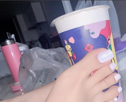 ����̳�׷���Դ����ɫ���ʸе�����