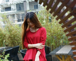��˿�㡿���˵ĺ�ȹ˿��Ů��С�״���������̨��� �� 33P