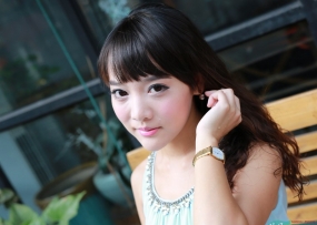 �ͱ�ҪԶ��������Сޱͬѧ[35P]