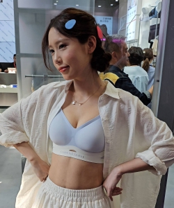 ��������չ��������Ů����4K-7min