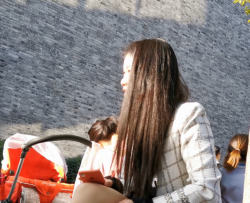 ů������Ь���ŵ���ɫ�����ٸ�