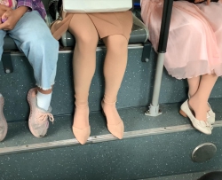 �������ĵ���˿��Ƶ