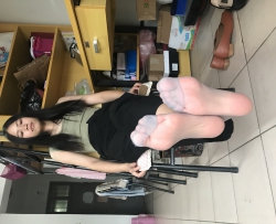 ��Ů��˿�� (104) 98P