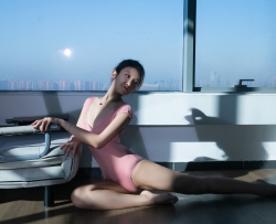 �赸��  ����     46p   240M