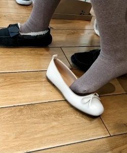 ��������Ůϲ��վ���ý������Ьһ�����Ǹ���[01:24]