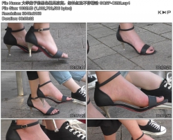 ��ѧ���ӵĺ�ɫ�������ߣ�ϸ����ֺ��ͣ�䶯