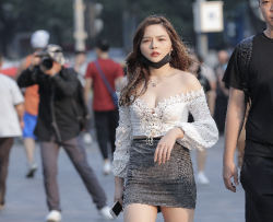 ���Ͽ���һ����������С���[7P]