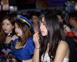 chinajoy ������Ь���Ը����� 36p631mb