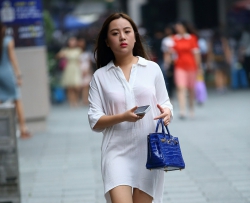 ��ɫ����ȹ����Ь[13P]
