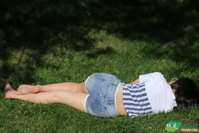 ��Ů�������۾��͸������ʲ�������ѩ���� 49P
