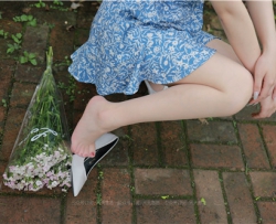 [IESS��˼Ȥ��]˿���� 897����ޱ��������СŮ����[76P��93M]