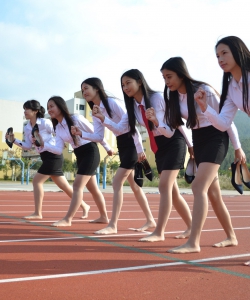 ��ҵ�� 1500p �Լ��ռ�������˿��߸�ѧ���ã�̨�����ѧ������ͼ
