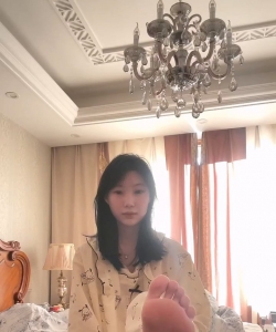 ��λƯ��Ů��ѧ�����