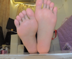 ���Ե���ģ�Ĵ���Ů50P����Ƶ