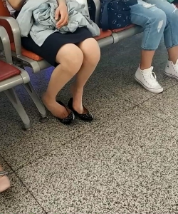 ��������Ө��ְҵװ˿��С����Ϣ��Ь[06:34]