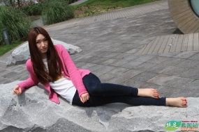 ����ͼ�� No.106 ���� [44P 305MB]