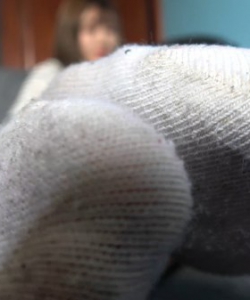 ��K&M��KMϵ�� - Tongtong dirty Socks foot JOI p1 [4k]��Сͩ��